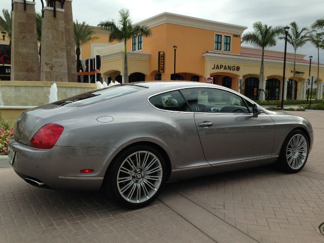 Bentley Continental 2010 photo 92