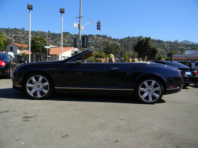 Bentley Continental GTC 2007 photo 2