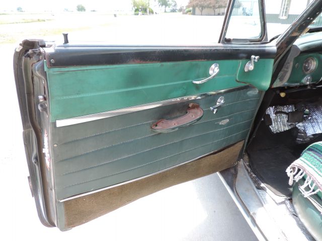 Buick 2 Door 1953 photo 3