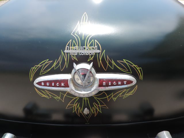 Buick 2 Door 1953 photo 6