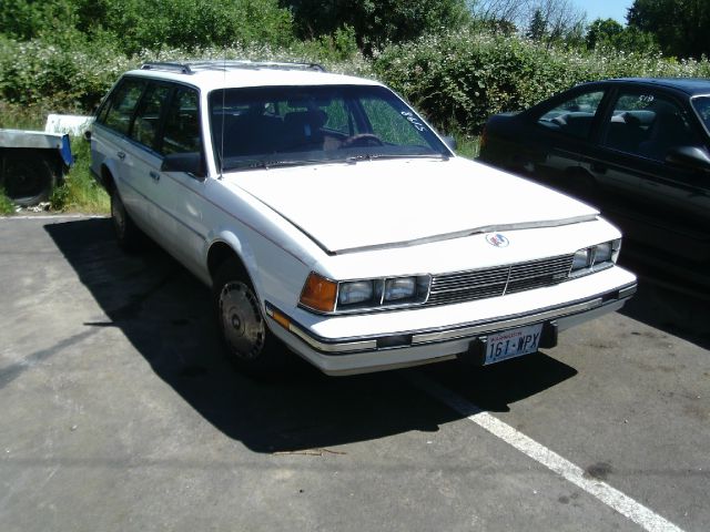 Buick Century 1986 photo 5