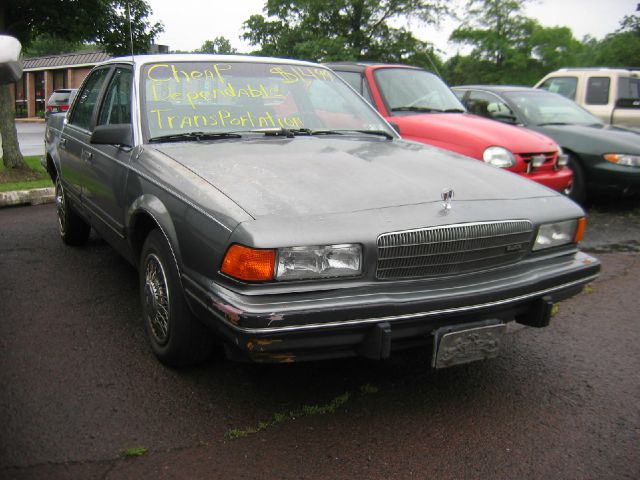 Buick Century 1990 photo 1
