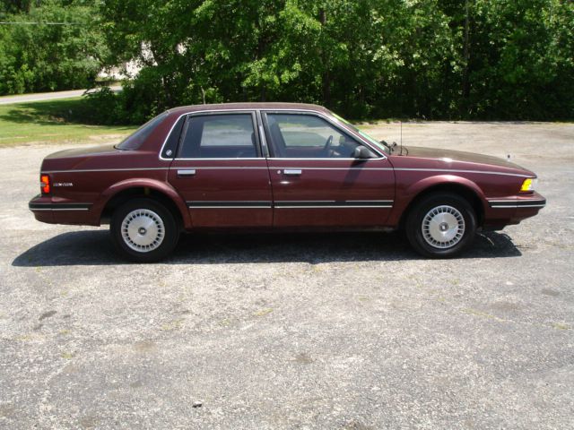 Buick Century 1991 photo 12