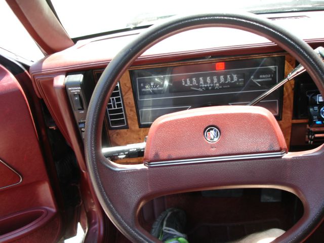 Buick Century 1991 photo 14