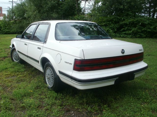 Buick Century 1992 photo 4