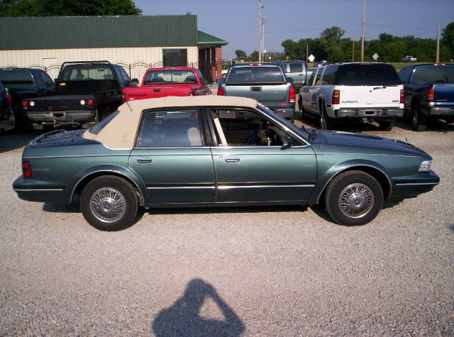 Buick Century 1992 photo 3