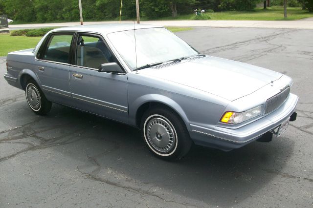 Buick Century 1994 photo 13