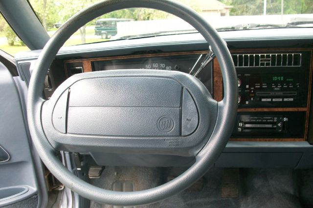 Buick Century 1994 photo 2