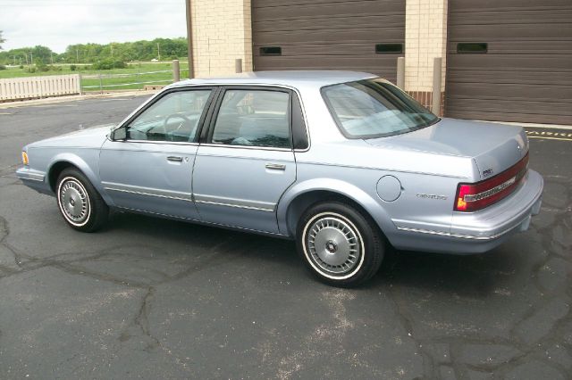 Buick Century 1994 photo 23