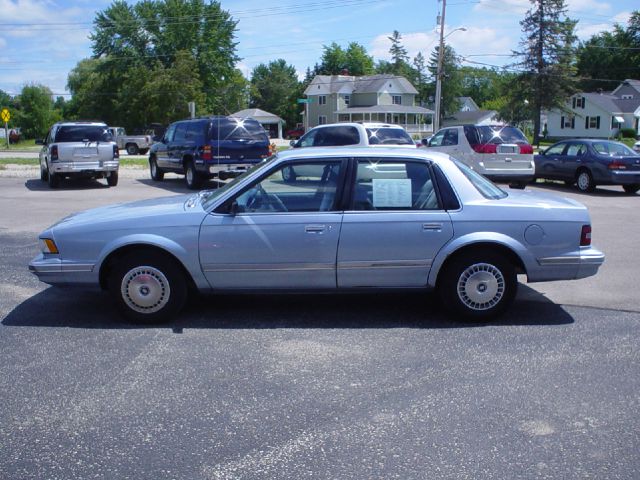 Buick Century 1995 photo 1