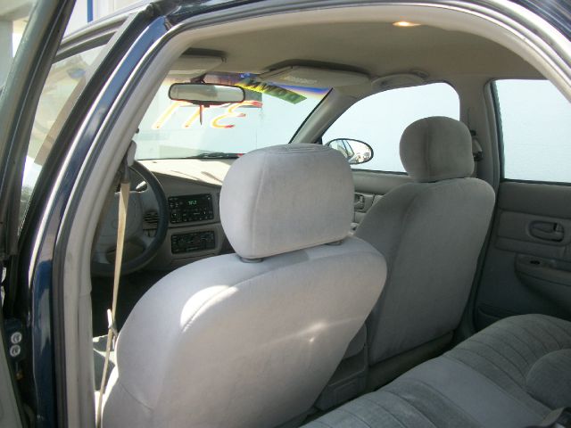 Buick Century 1999 photo 2