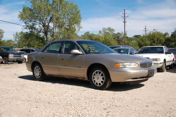 Buick Century 2000 photo 4