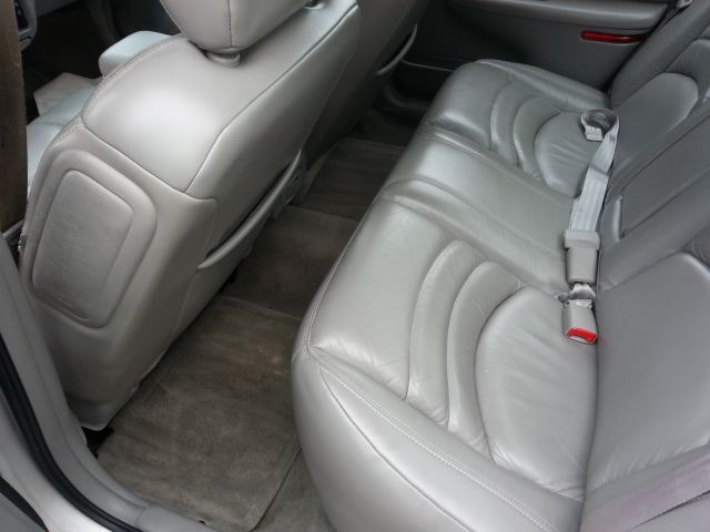 Buick Century 2000 photo 2