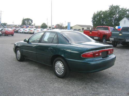 Buick Century 2000 photo 2