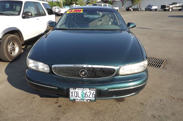 Buick Century 2000 photo 1