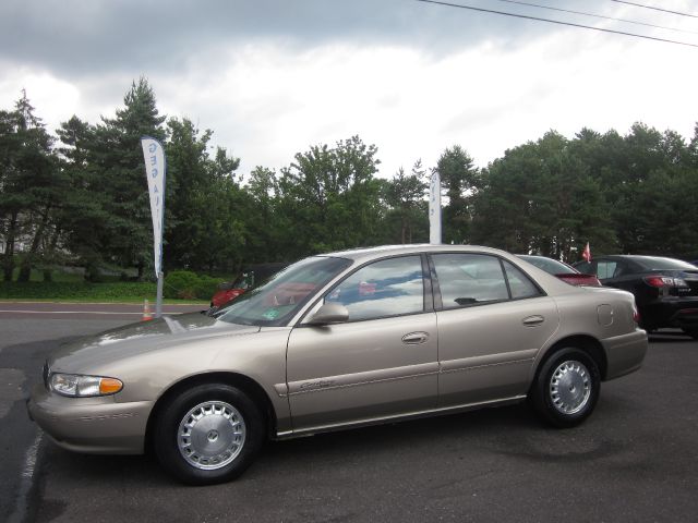 Buick Century 2000 photo 1