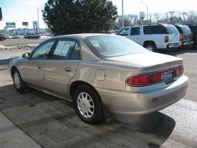 Buick Century 2001 photo 3