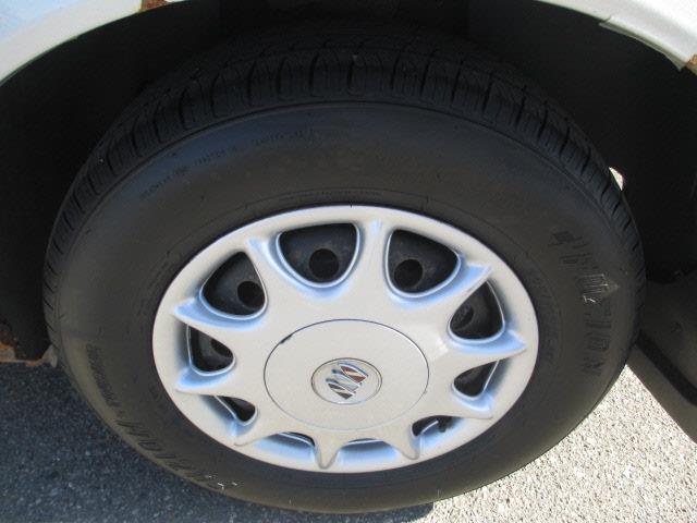 Buick Century 2001 photo 3
