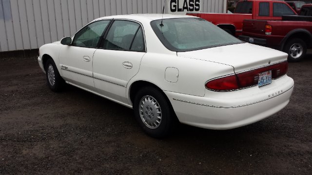 Buick Century 2001 photo 1