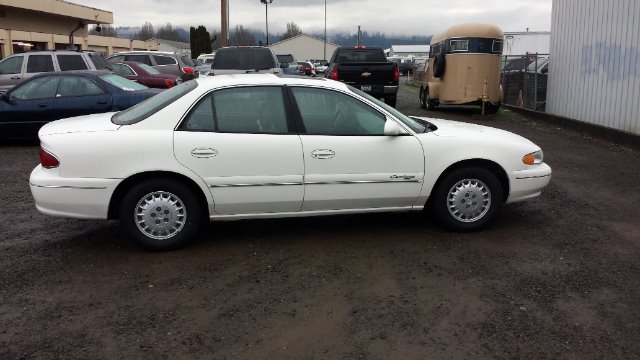 Buick Century 2001 photo 3