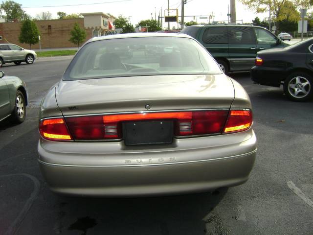 Buick Century 2001 photo 2