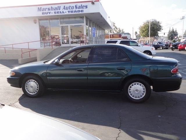 Buick Century 2001 photo 1