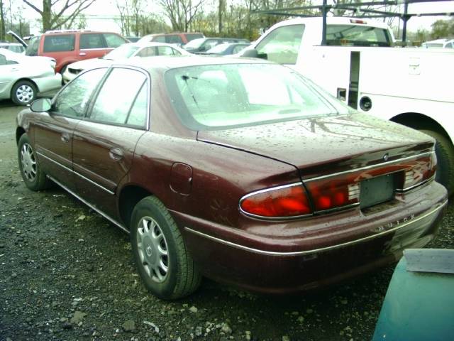 Buick Century 2001 photo 2