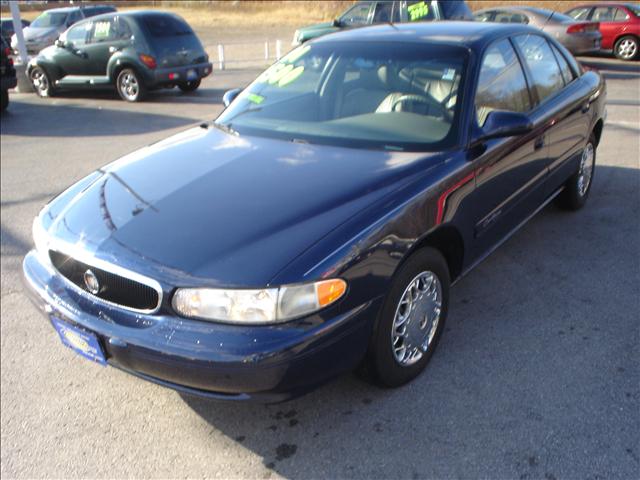 Buick Century 2001 photo 2
