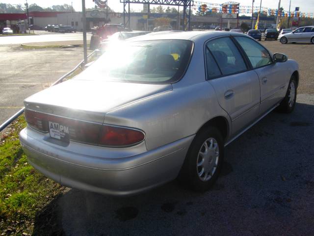 Buick Century 2001 photo 2
