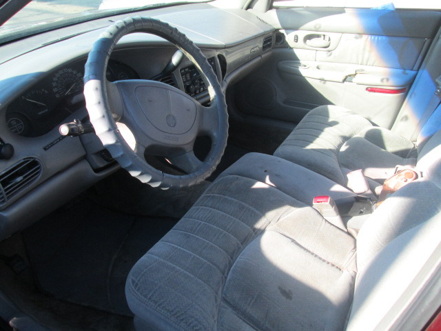 Buick Century 2001 photo 1