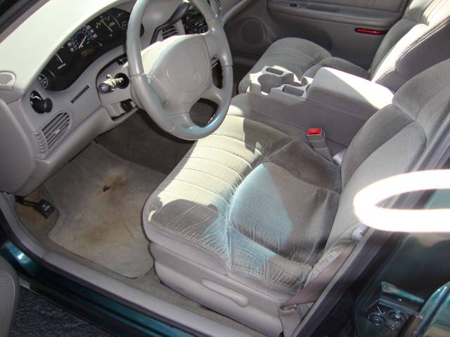 Buick Century 2001 photo 3