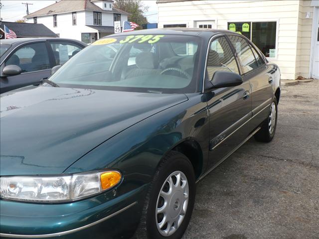 Buick Century 2001 photo 1