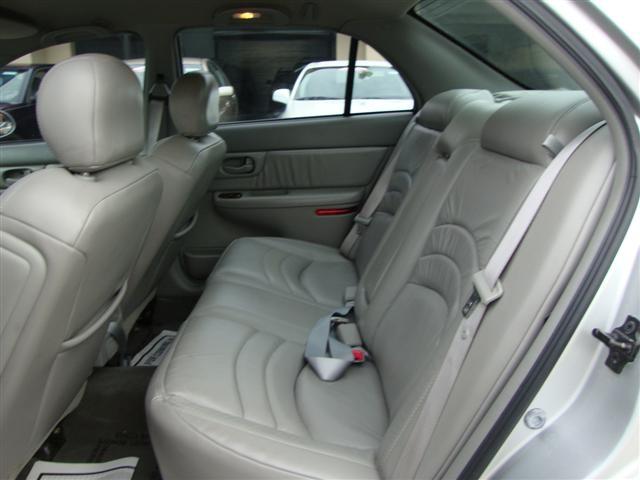 Buick Century 2001 photo 4