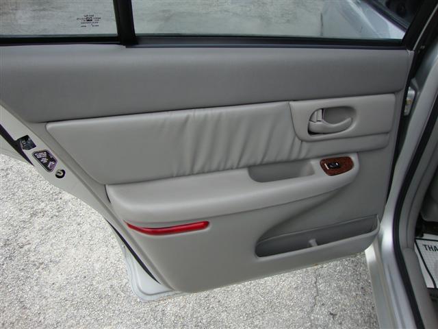 Buick Century 2001 photo 5