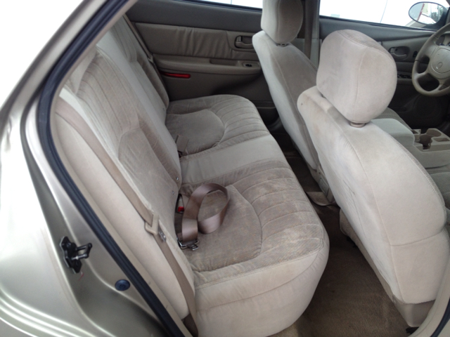 Buick Century 2002 photo 2