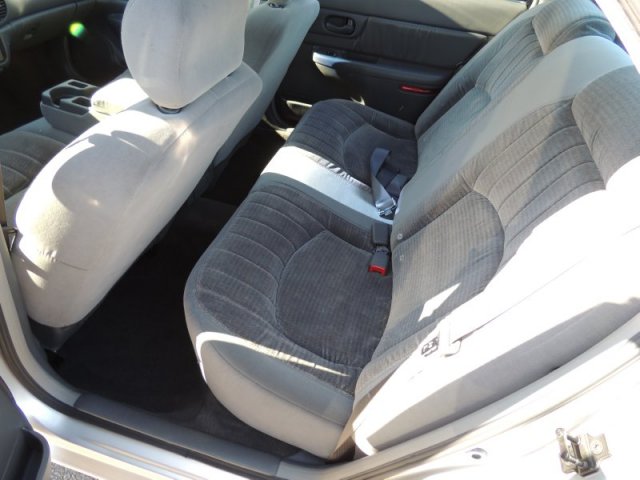 Buick Century 2002 photo 5