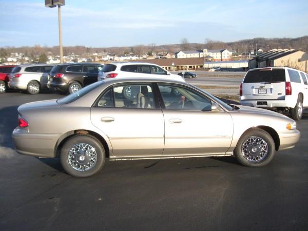 Buick Century 2002 photo 3