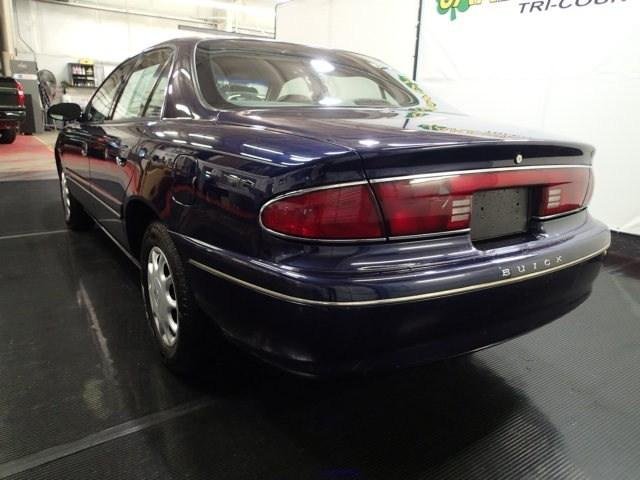 Buick Century 2002 photo 3
