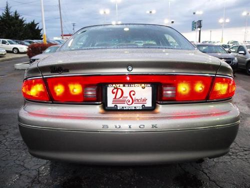 Buick Century 2002 photo 2