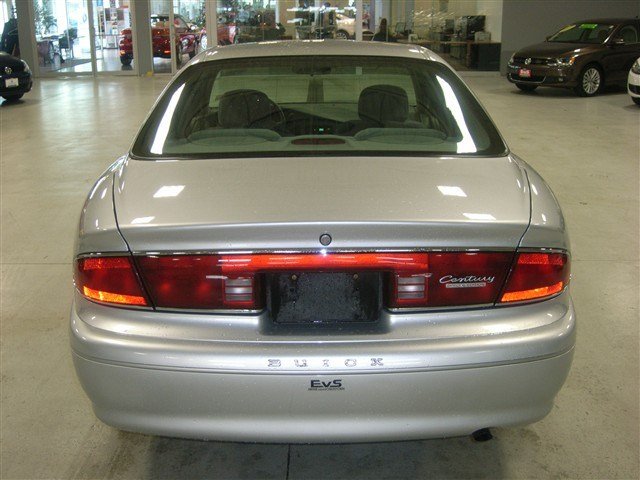 Buick Century 2002 photo 3