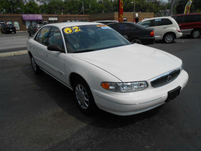 Buick Century 2002 photo 4