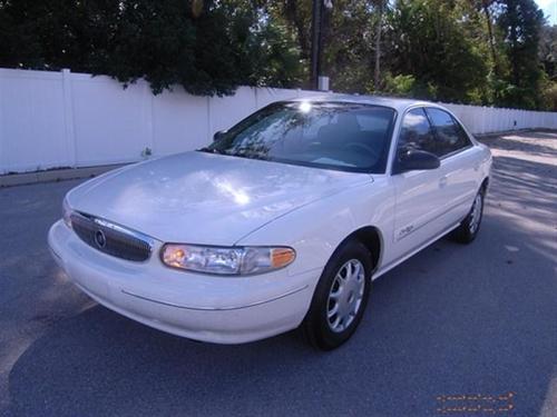 Buick Century 2002 photo 1