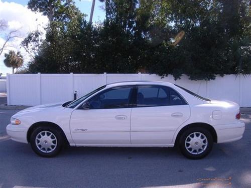 Buick Century 2002 photo 2