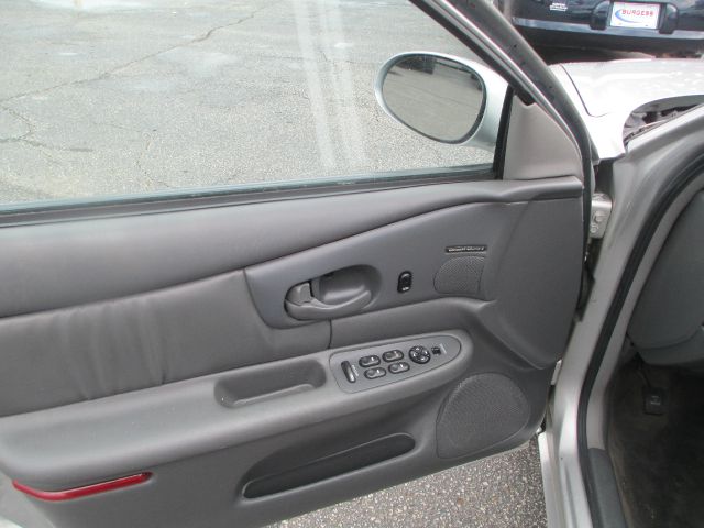 Buick Century 2002 photo 1