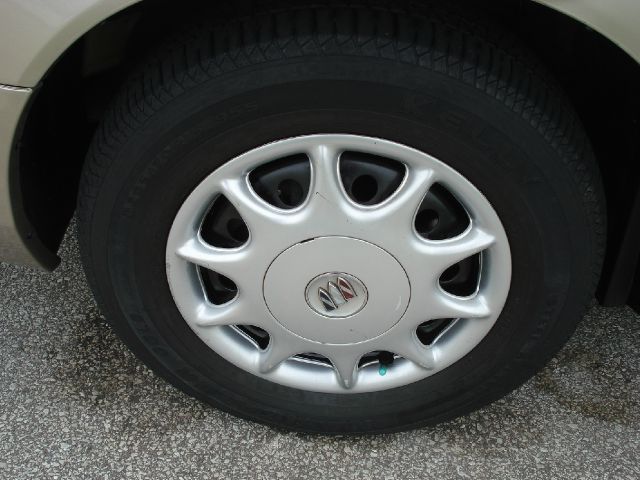 Buick Century 2002 photo 3