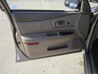 Buick Century 2003 photo 1
