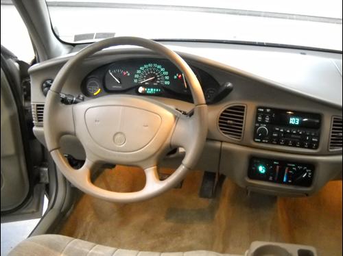 Buick Century 2003 photo 2