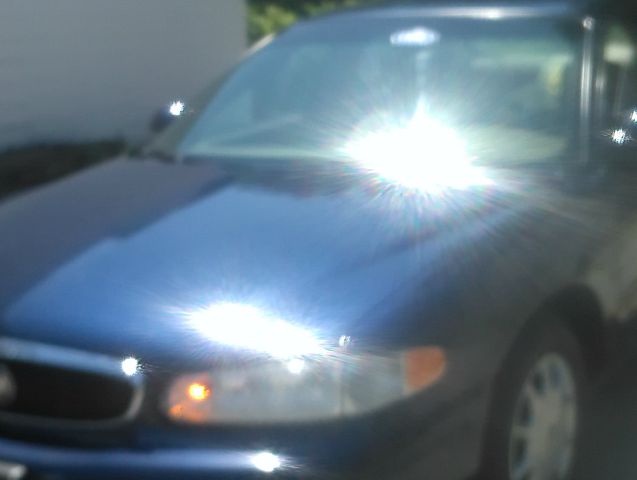 Buick Century 2003 photo 2