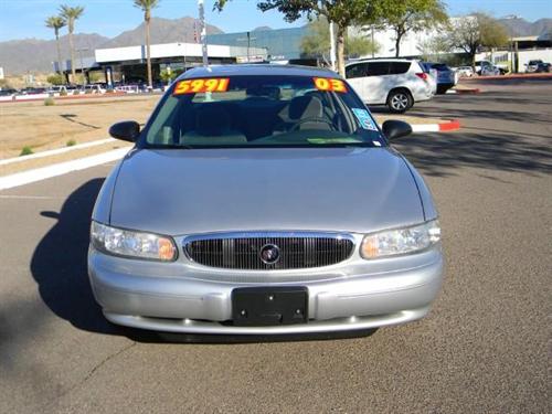 Buick Century 2003 photo 2