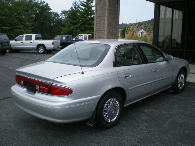 Buick Century 2003 photo 1